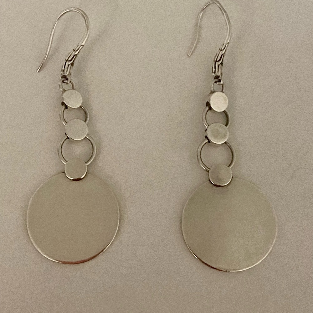 Authentic John Hardy SS Triple Dot Earrings